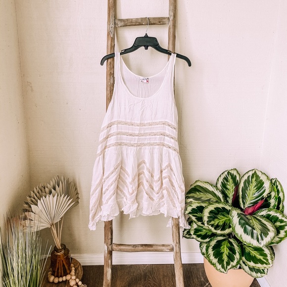 Free People Tops - Free people voile and lace trapeze tunic